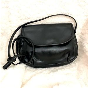 Vintage Coach Cafe style number #4111 in 90’s bag